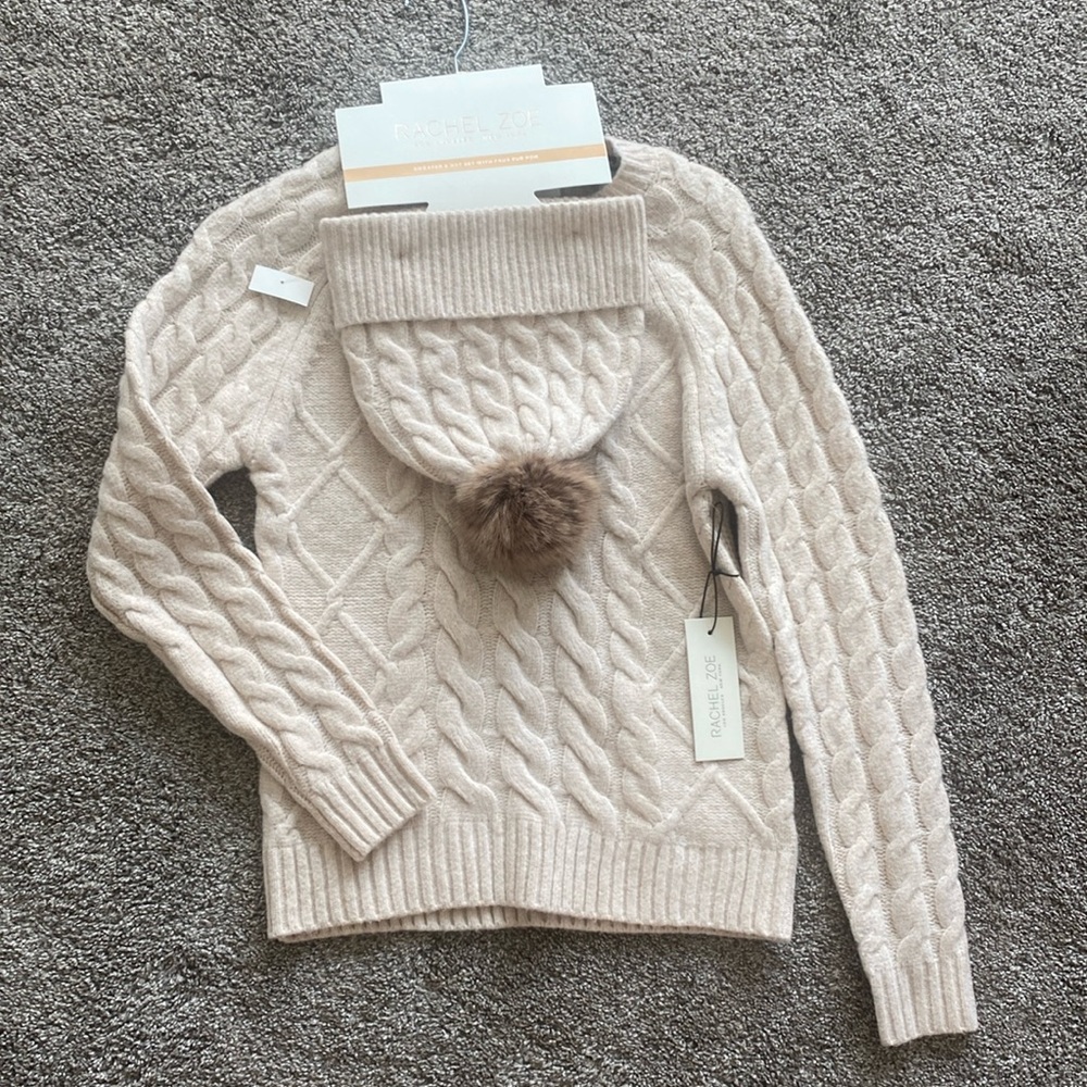 Sweater with hat